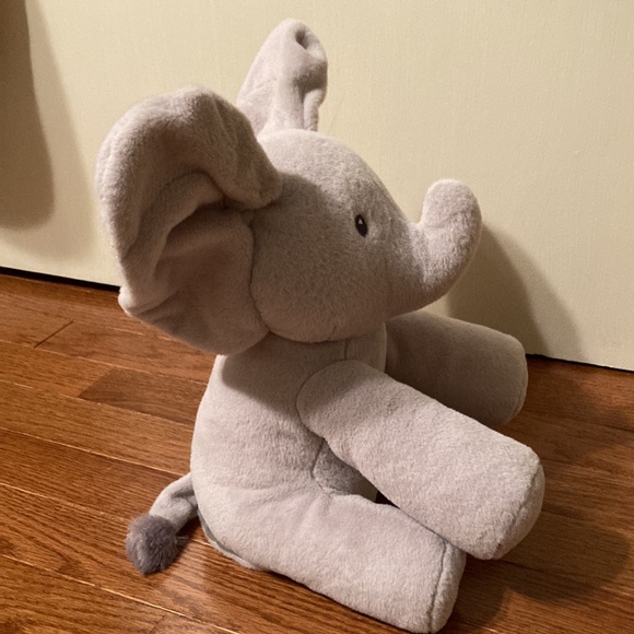 Baby GUND Flappy the Elephant Talking/Singing Animated Plush - Picture 5 of 14